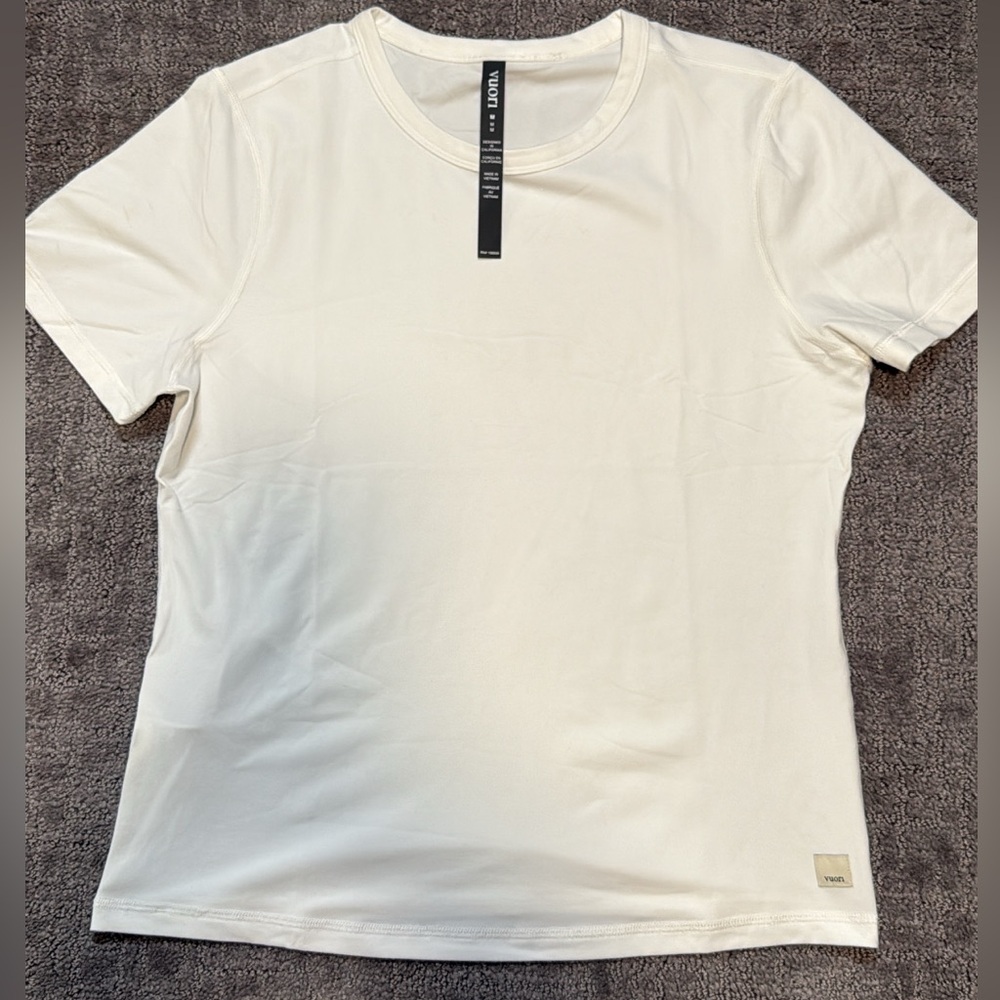 Vuori Short Sleeve Feather Classic Tee